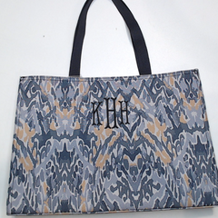 BLOOPER BAG: Monogrammed Basic Tote Bag