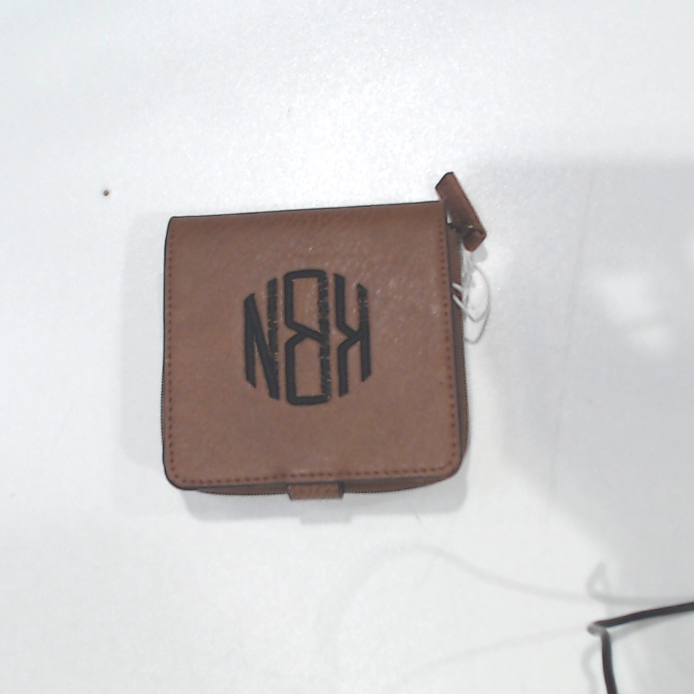 BLOOPER ACCESSORY: Monogrammed Square Wallet