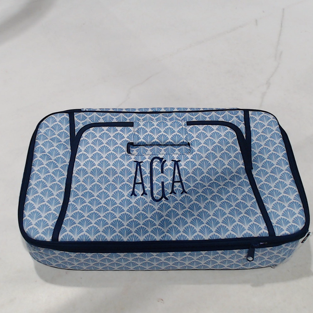 BLOOPER ACCESSORY: Monogrammed Casserole Carrier