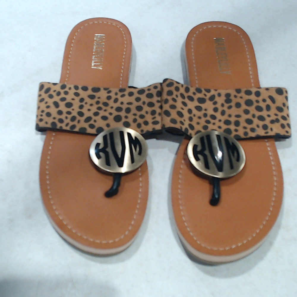BLOOPER KIDS: Monogrammed Kids Embroidered Sandals Set