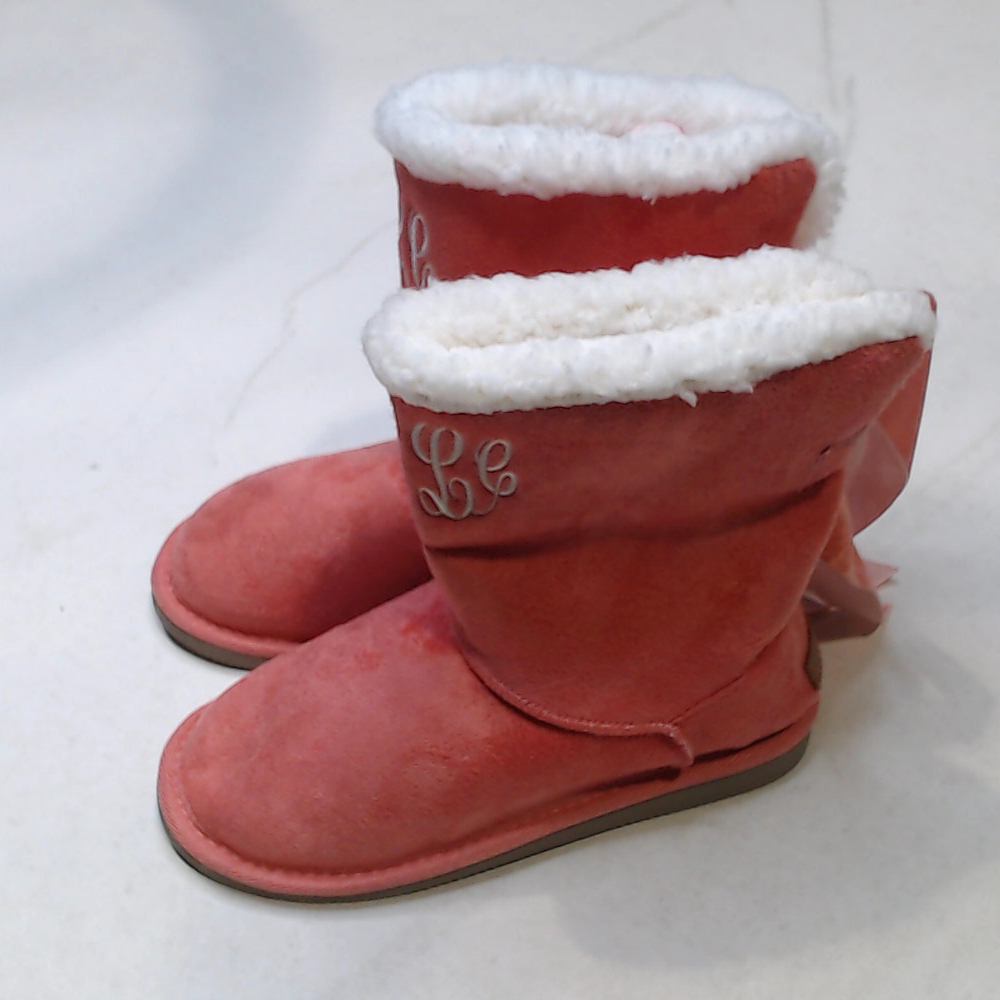BLOOPER KIDS: Monogrammed Kids Sherpa Tie Booties
