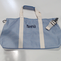 BLOOPER KIDS: Monogrammed Kids Weekend Bag