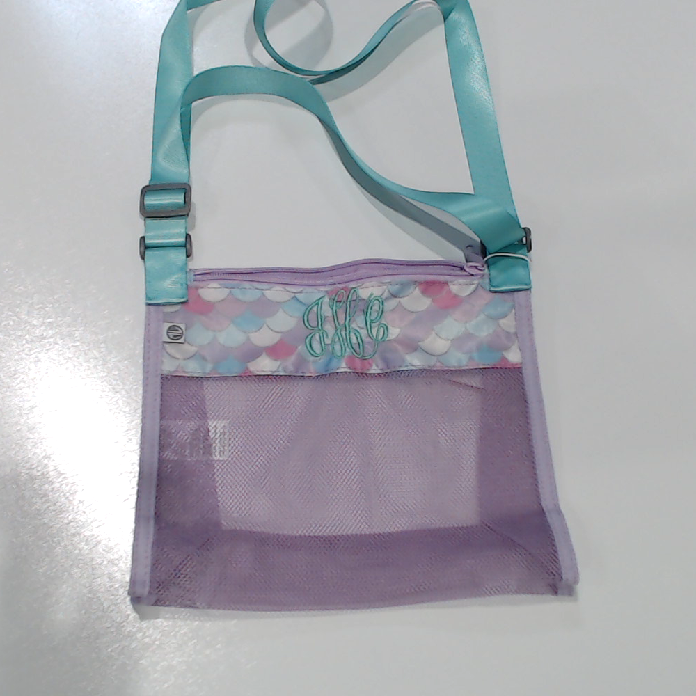 BLOOPER KIDS: Monogrammed Seashell Bag