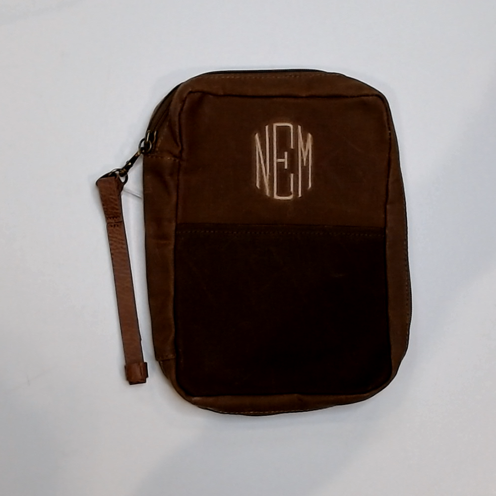 BLOOPER ACCESSORY: Personalized Bible Carrier