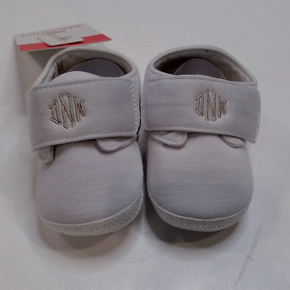 BLOOPER KIDS: Monogrammed Baby Shoes