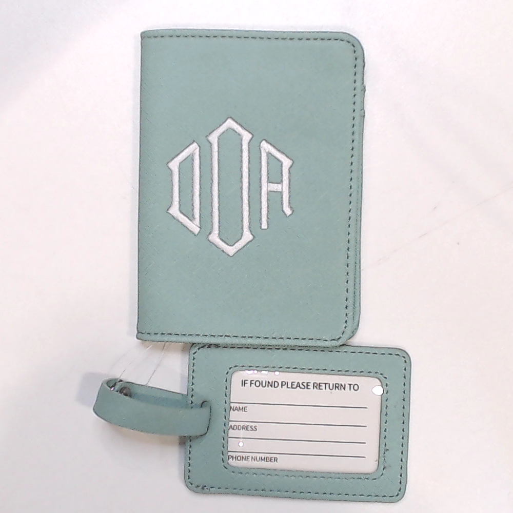 BLOOPER ACCESSORY: Monogrammed Travel Set