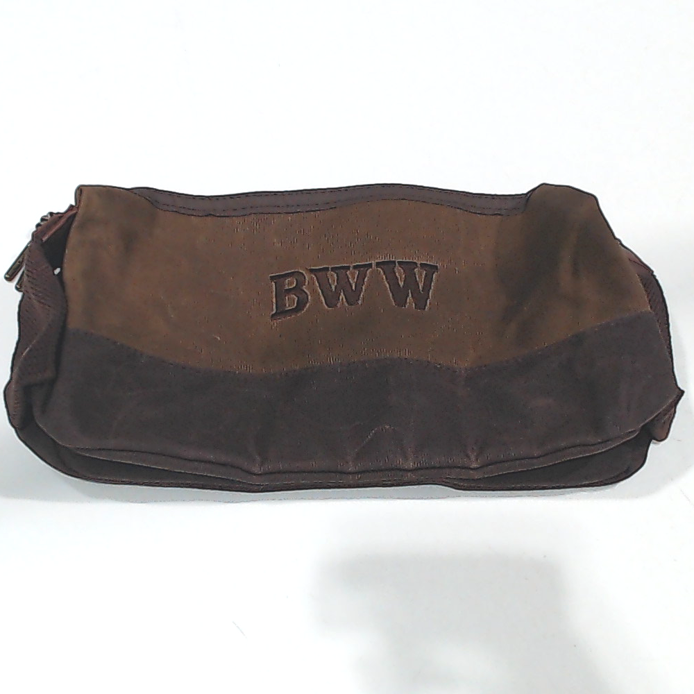 BLOOPER BAG: Personalized Waxed Canvas Dopp Kit
