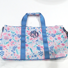 BLOOPER KIDS: Monogrammed Kids Weekend Bag