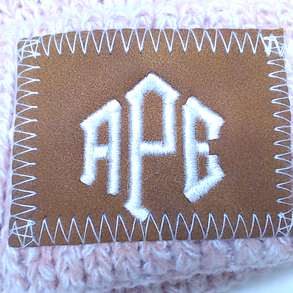 BLOOPER KIDS: Monogrammed Kids Pom Pom Beanie