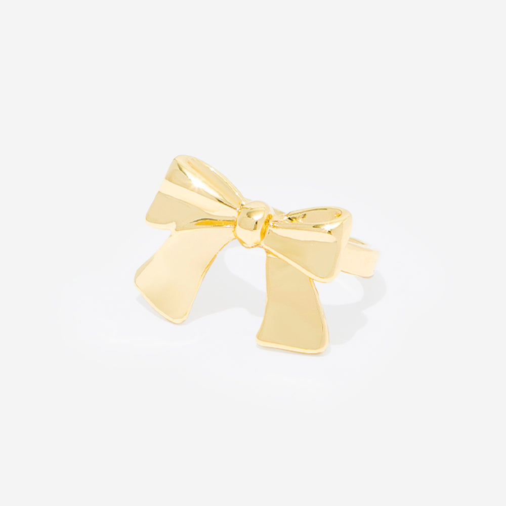 Adjustable Bow Ring in gold closer