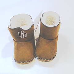 BLOOPER KIDS: Monogrammed Baby Booties