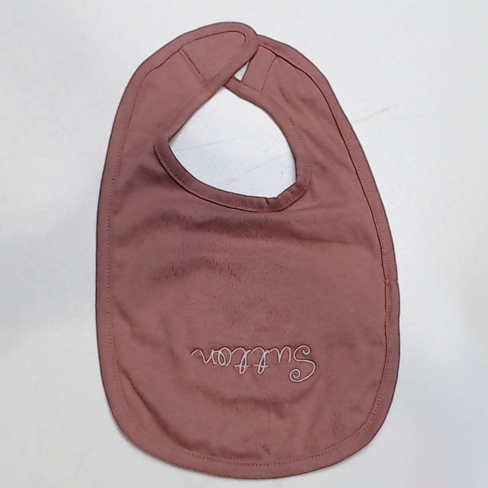 BLOOPER KIDS: Monogrammed Baby Bib