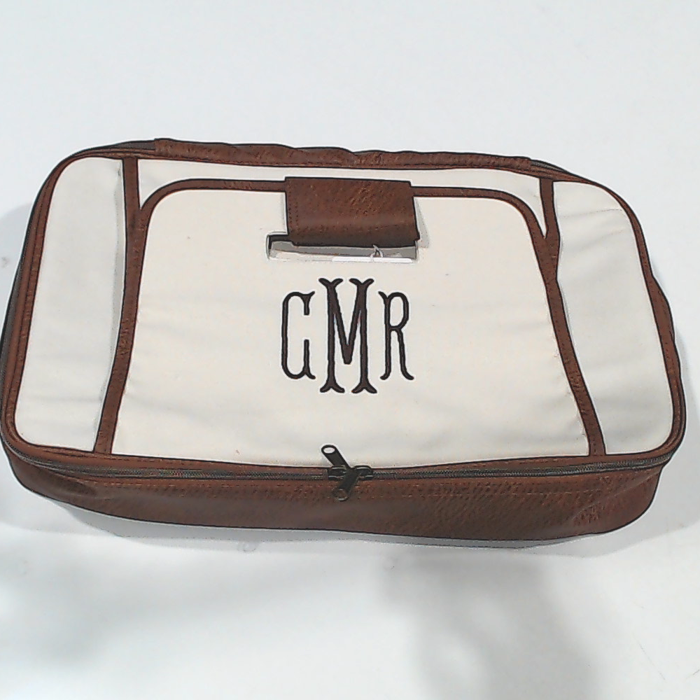 BLOOPER BAG: Monogrammed Casserole Carrier