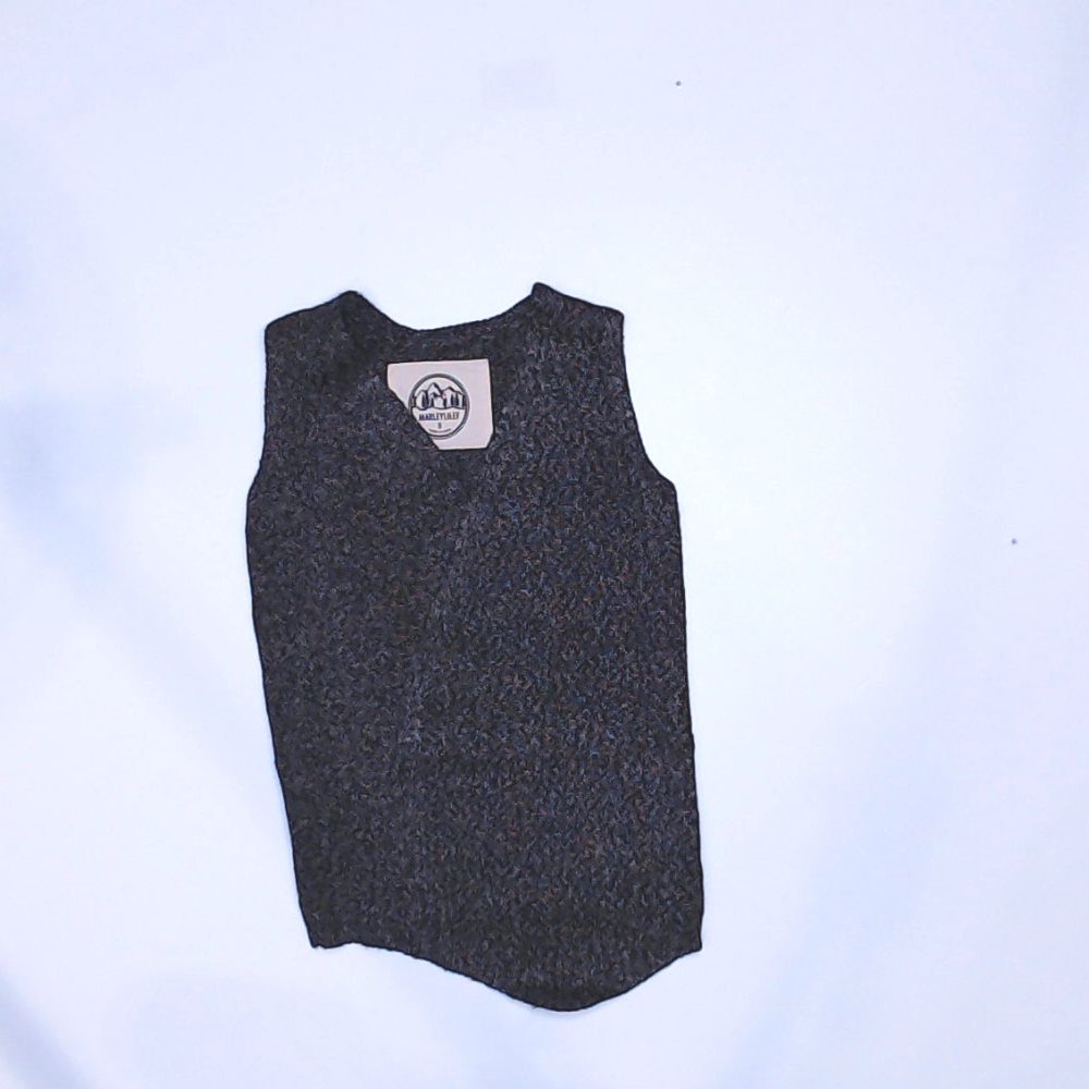 BLOOPER KIDS: Monogrammed Youth Knit Vest