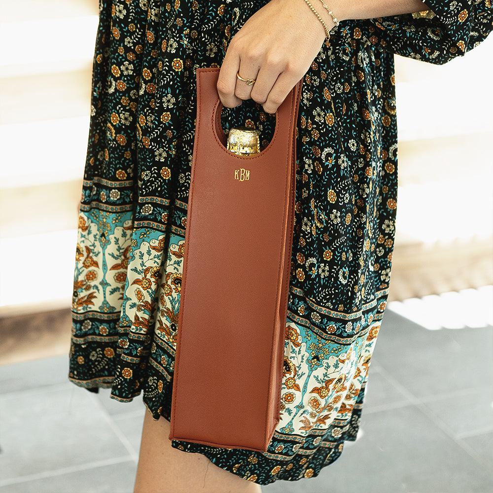 Camel Personalized wine bag held by girl