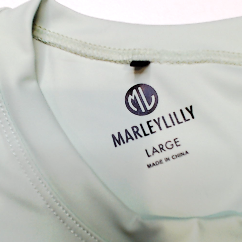 BLOOPER CLOTHING: Monogrammed Scallop Top