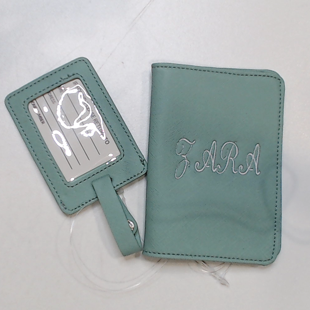 BLOOPER ACCESSORY: Monogrammed Travel Set