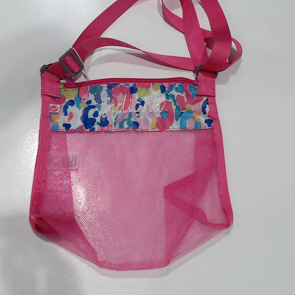 BLOOPER KIDS: Monogrammed Seashell Bag