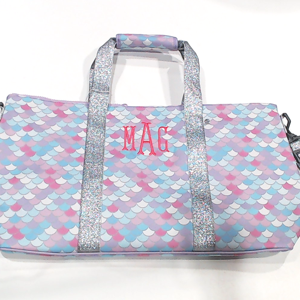 BLOOPER KIDS: Monogrammed Kids Weekend Bag
