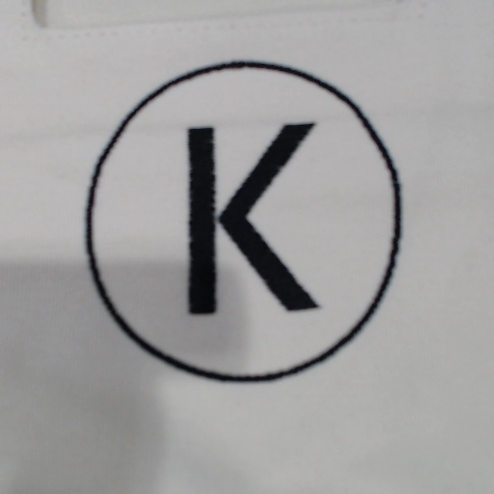 BLOOPER ACCESSORY: Monogrammed Casserole Carrier