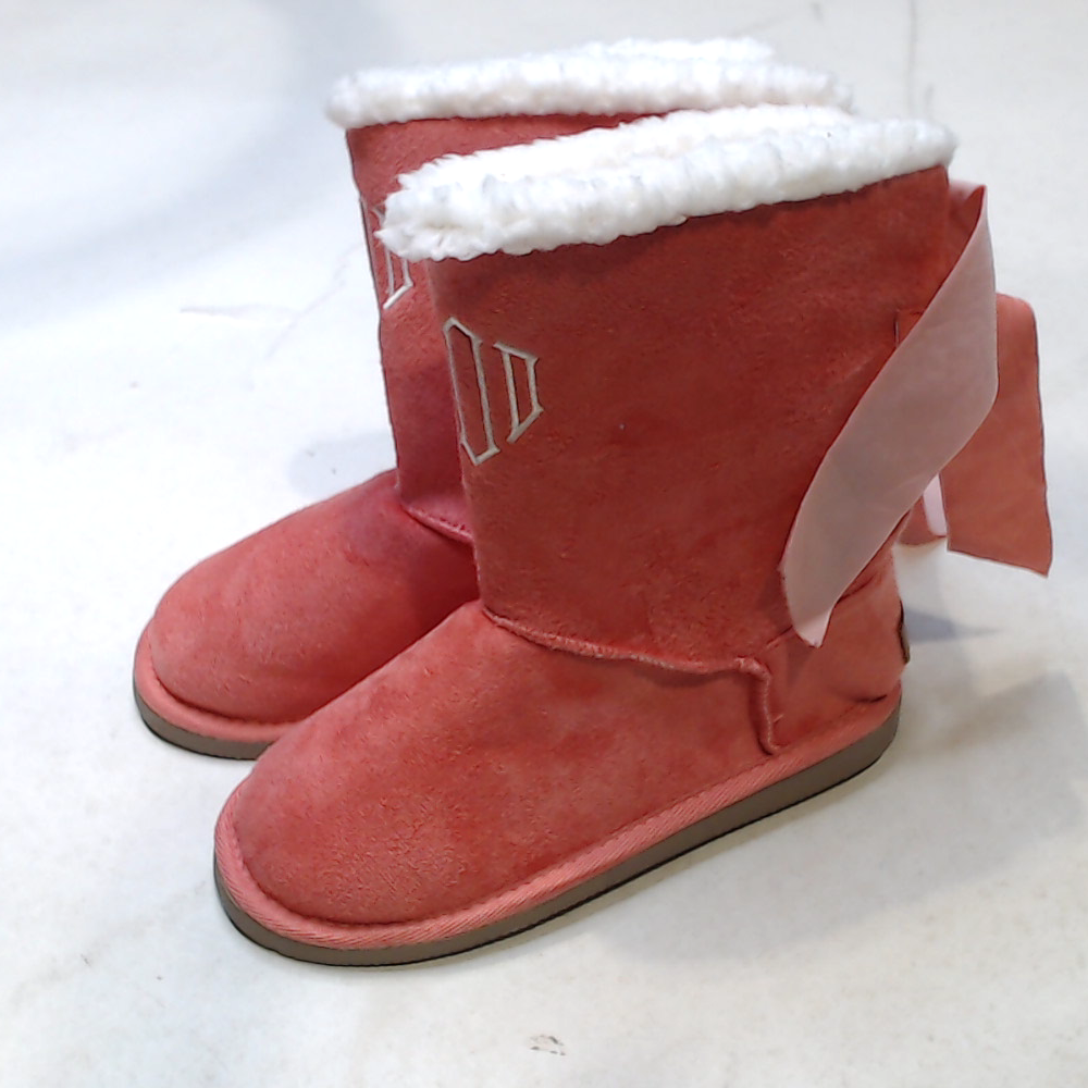 BLOOPER KIDS: Monogrammed Kids Sherpa Tie Booties
