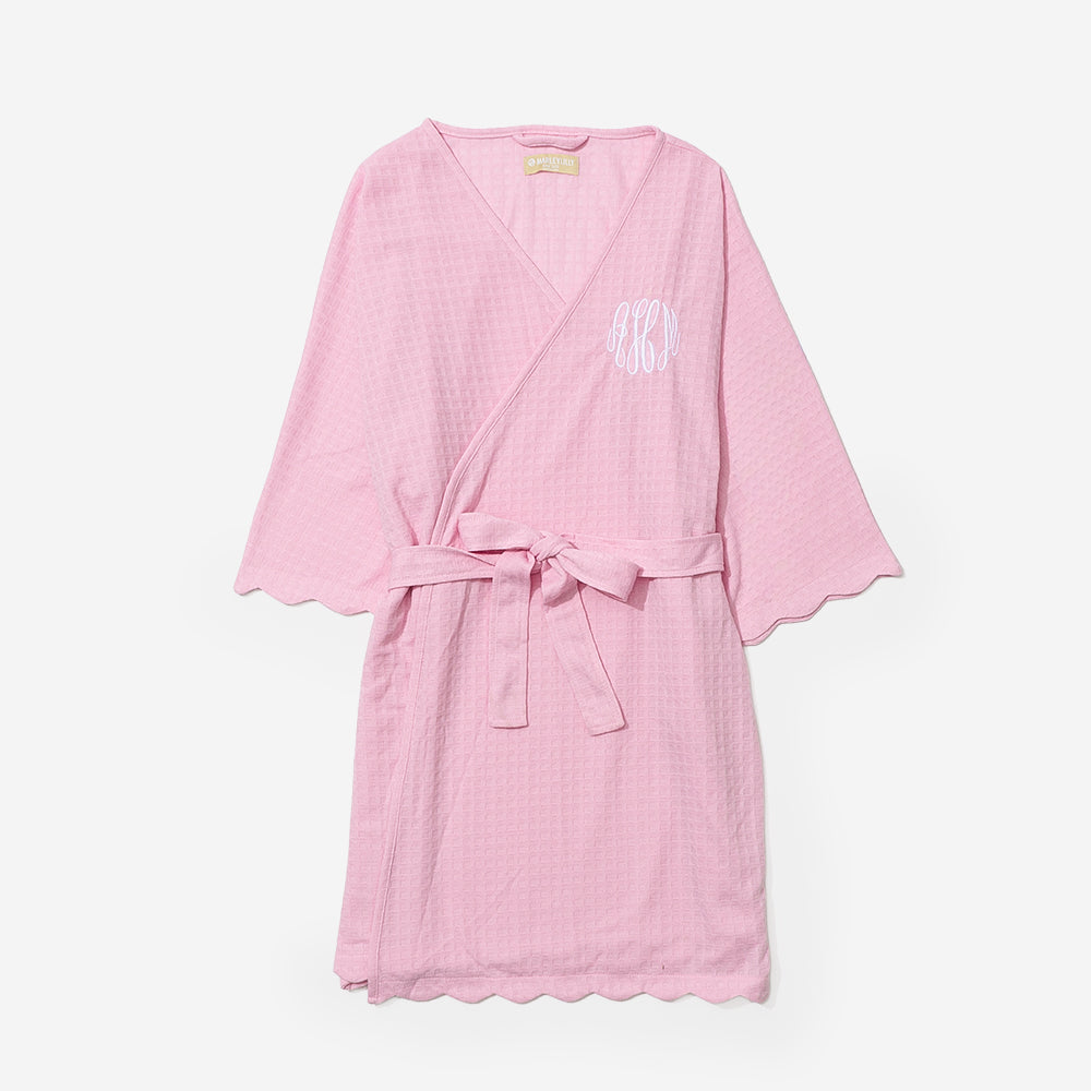 monogrammed scalloped robe in light pink