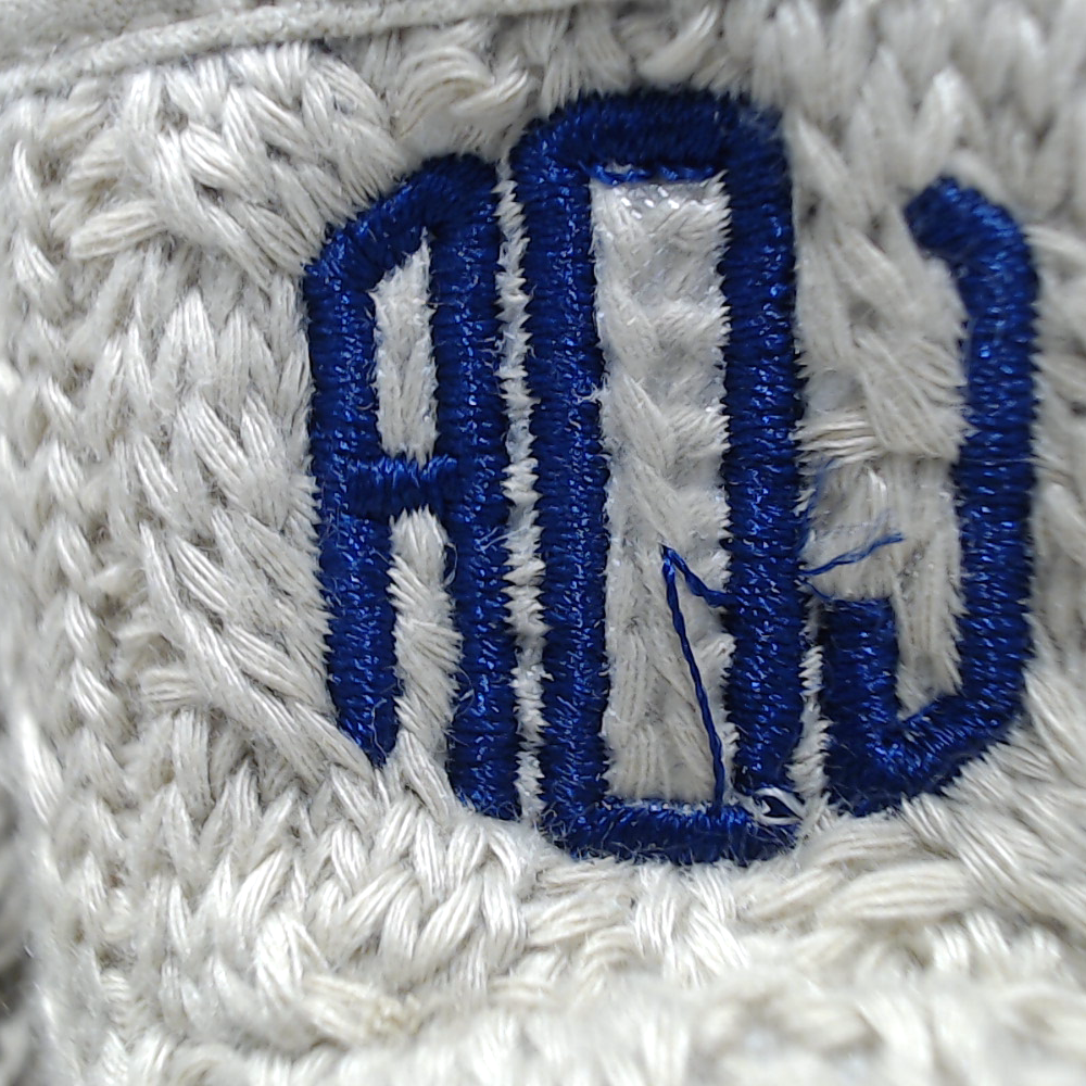 BLOOPER KIDS: Monogrammed Baby Booties