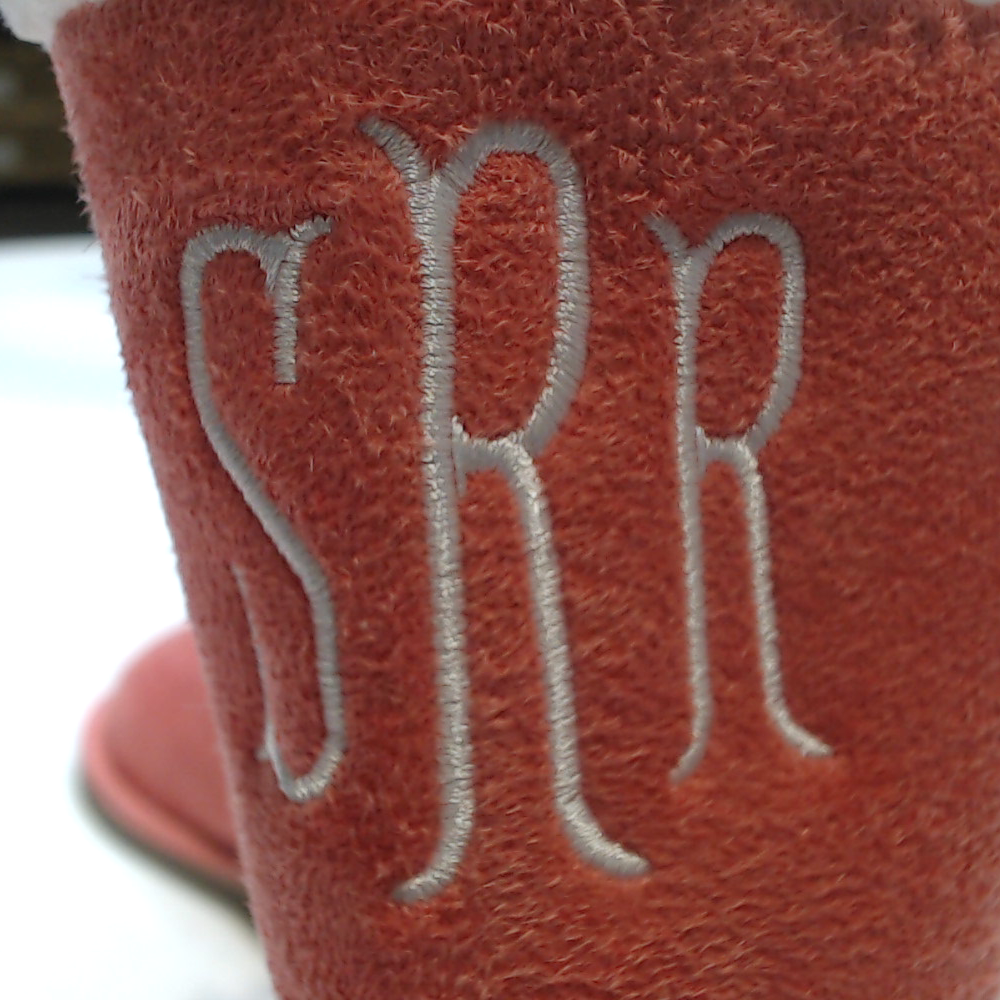 BLOOPER KIDS: Monogrammed Kids Sherpa Tie Booties