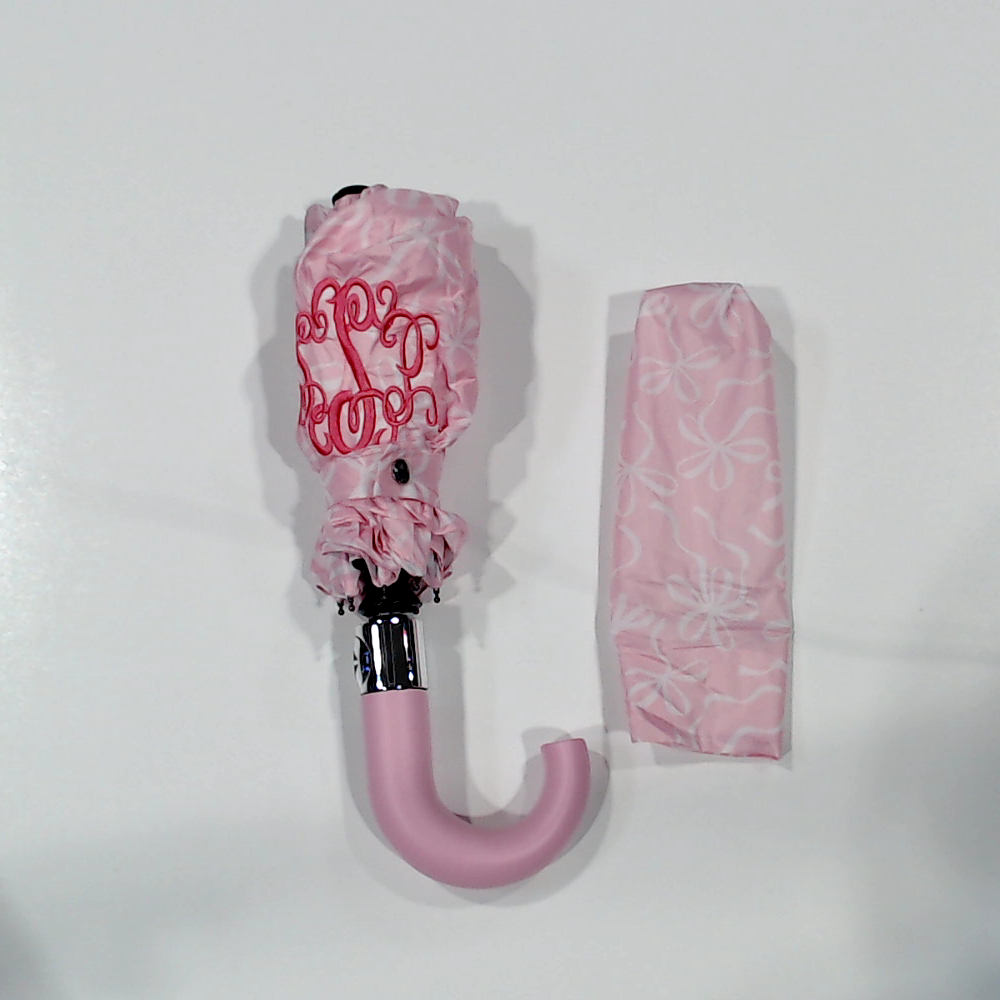 BLOOPER ACCESSORY: Monogrammed Umbrella