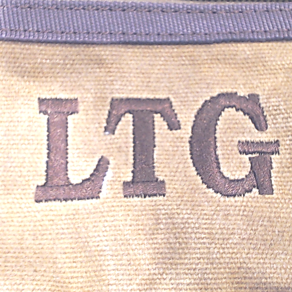 BLOOPER KIDS: Personalized Kids Waxed Canvas Dopp Kit