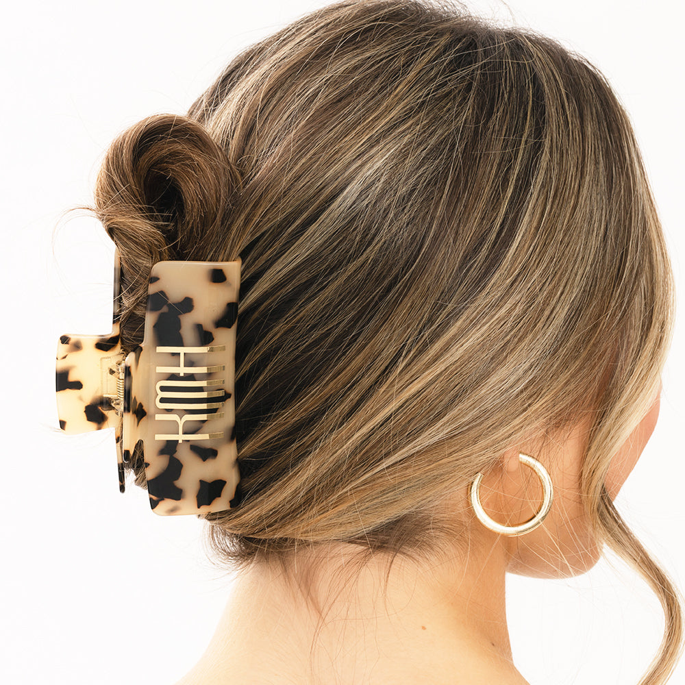 tortoise hair clip with hair pulled up