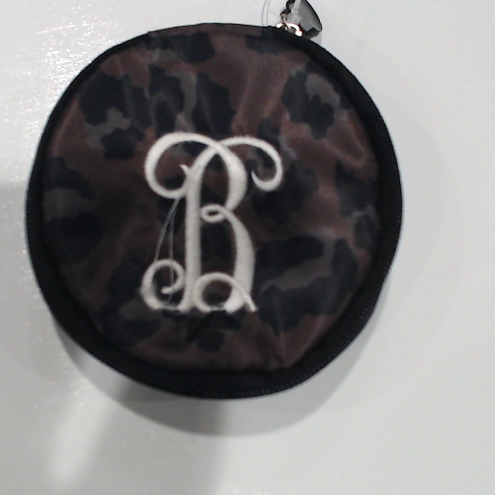 BLOOPER ACCESSORY: Monogrammed Travel Jewelry Case
