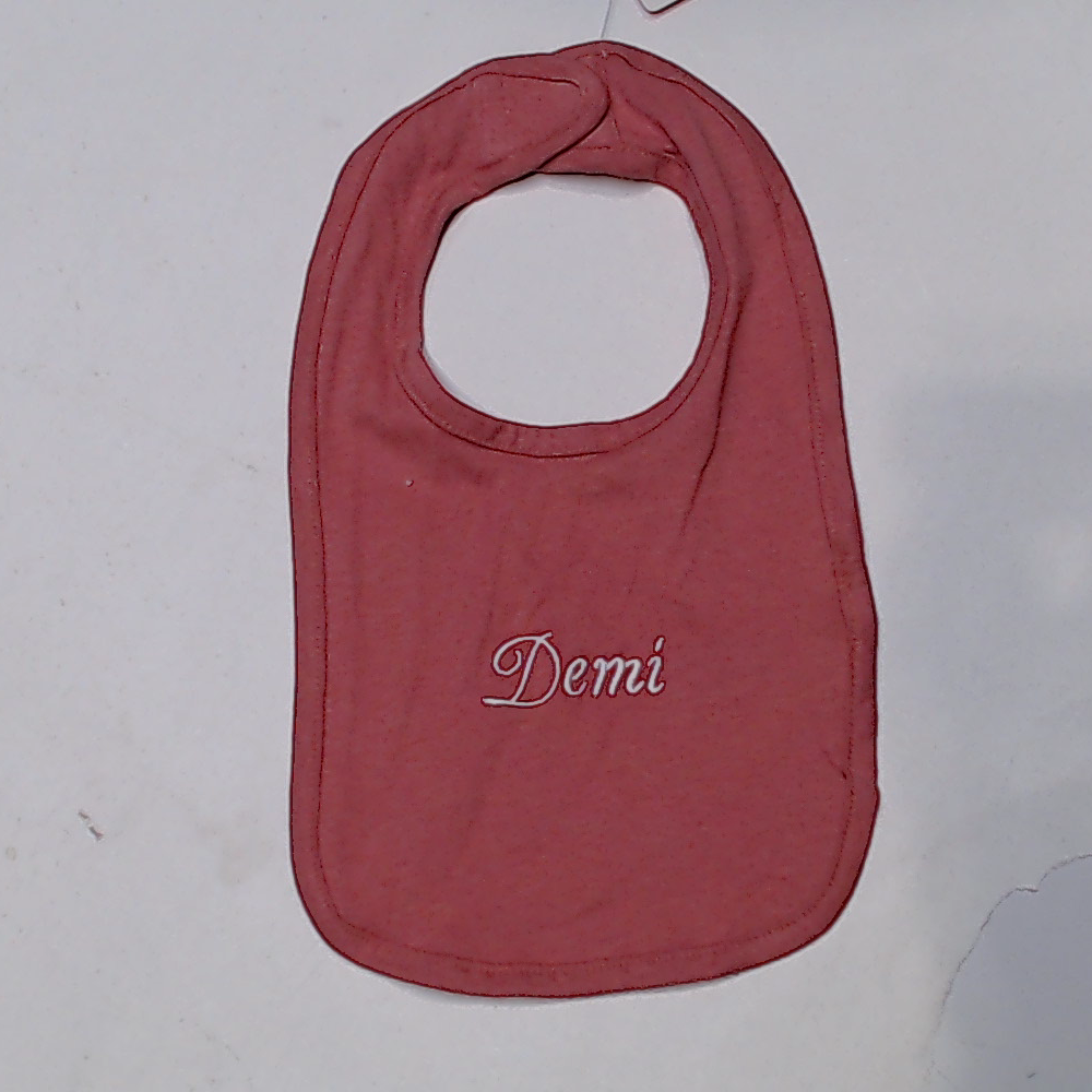 BLOOPER KIDS: Monogrammed Baby Bib
