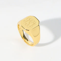 monogrammed signet ring in gold