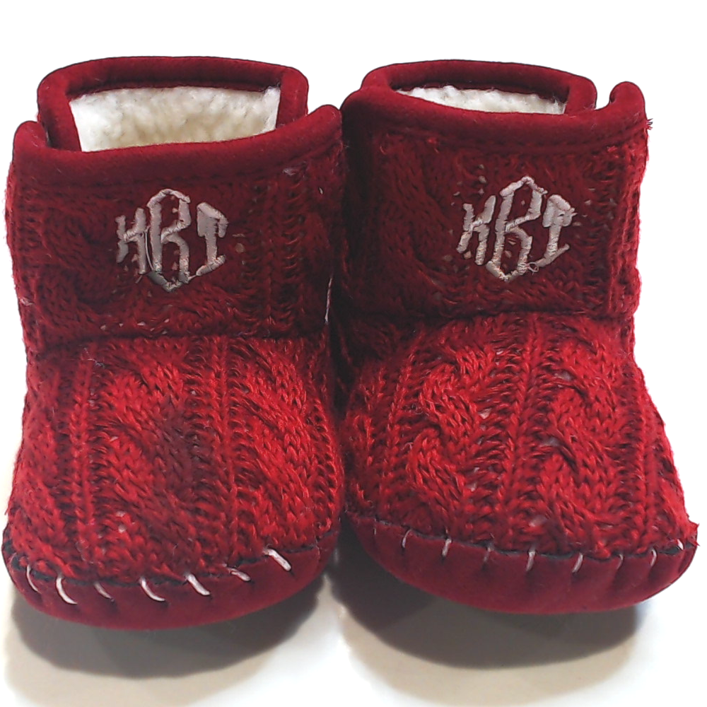 BLOOPER KIDS: Monogrammed Baby Booties