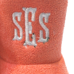 BLOOPER KIDS: Monogrammed Baby Booties