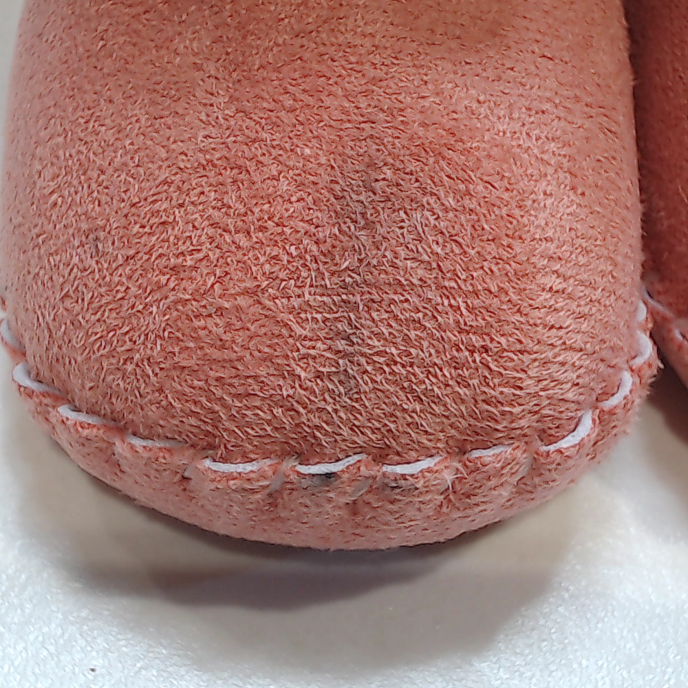 BLOOPER KIDS: Monogrammed Baby Booties