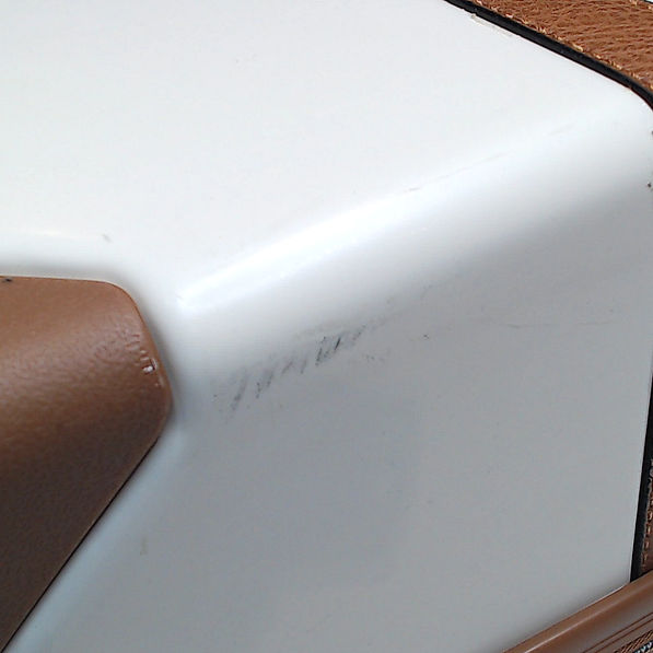 BLOOPER BAG: Blank Vintage Suitcase