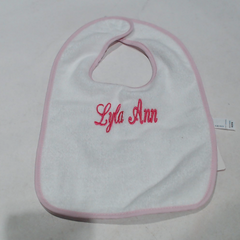 BLOOPER KIDS: Monogrammed Outline Baby Bib