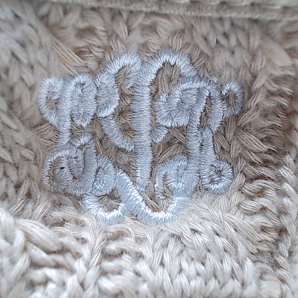 BLOOPER KIDS: Monogrammed Baby Booties