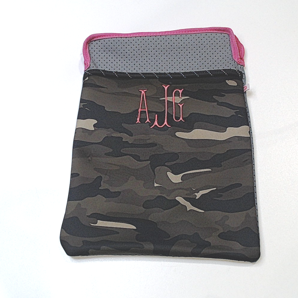 BLOOPER ACCESSORY: Monogrammed Neoprene Laptop Case