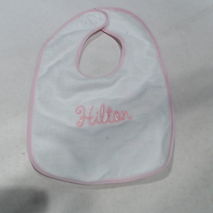 BLOOPER KIDS: Monogrammed Outline Baby Bib