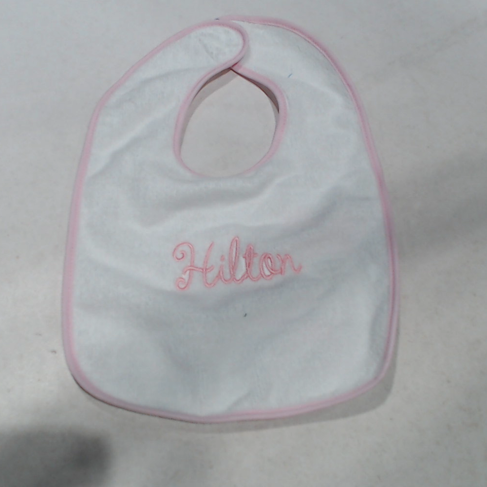 BLOOPER KIDS: Monogrammed Outline Baby Bib