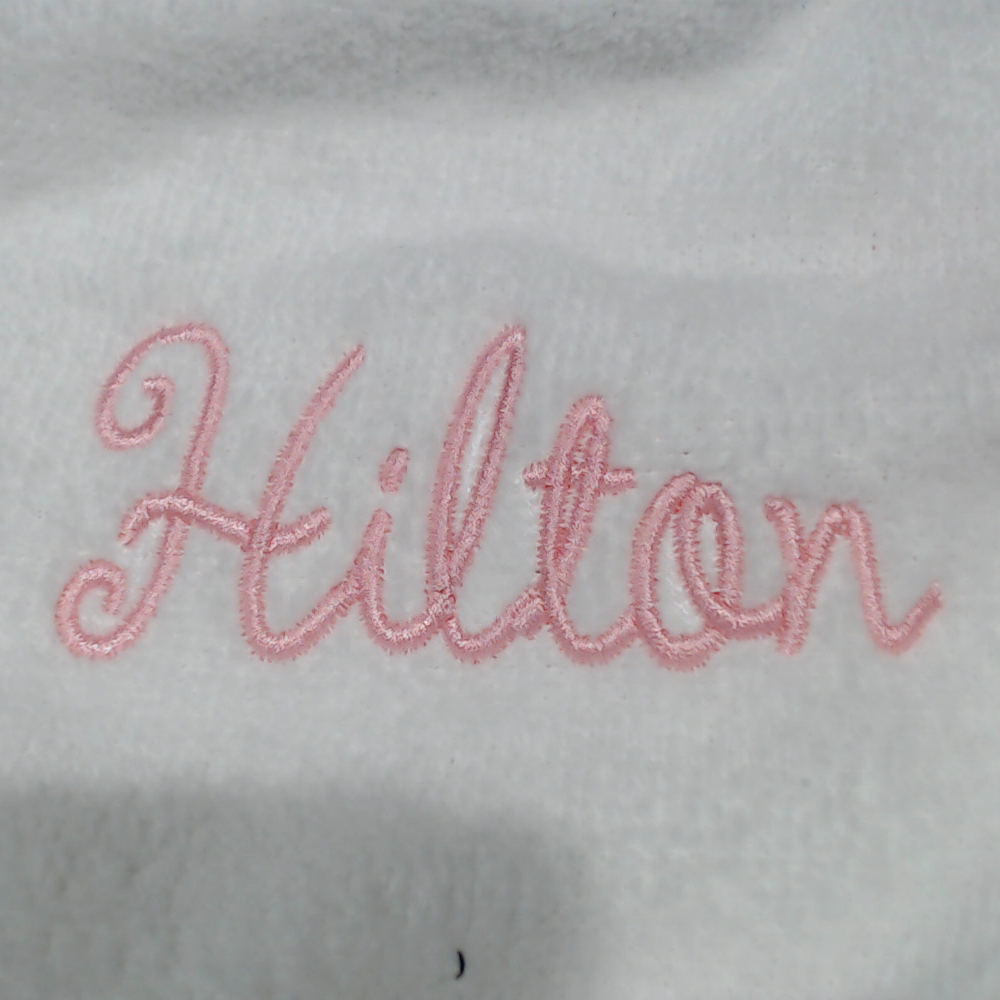 BLOOPER KIDS: Monogrammed Outline Baby Bib