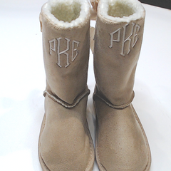 BLOOPER KIDS: Monogrammed Kids Sherpa Tie Booties