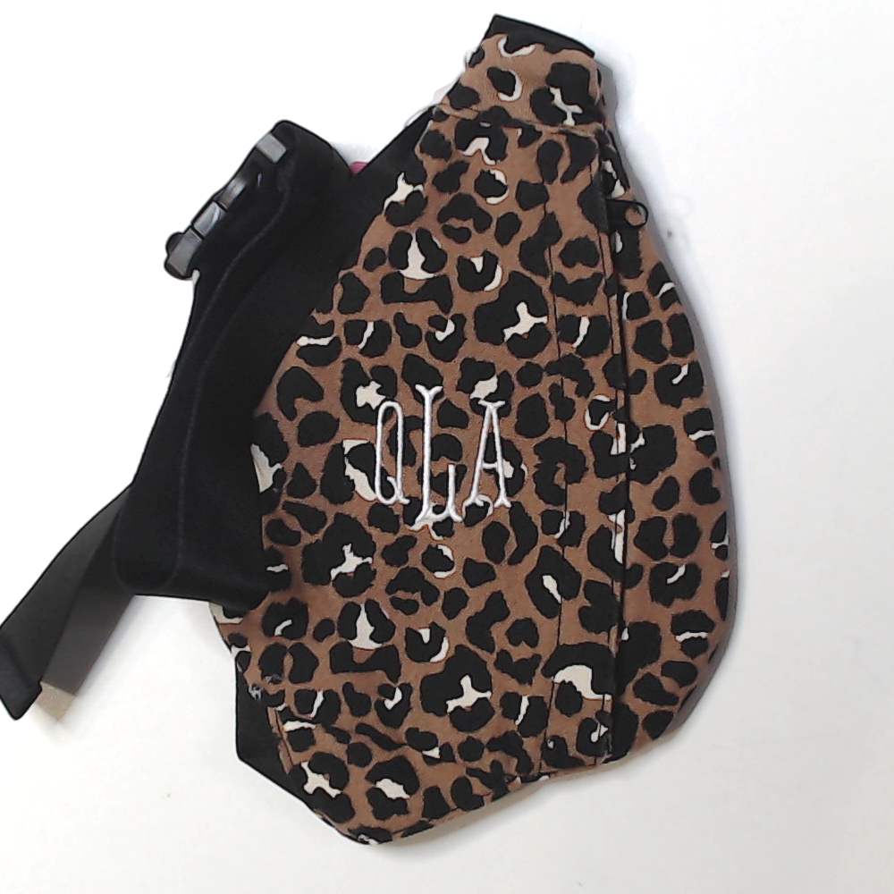 BLOOPER KIDS: Monogrammed Kids Sling Pack