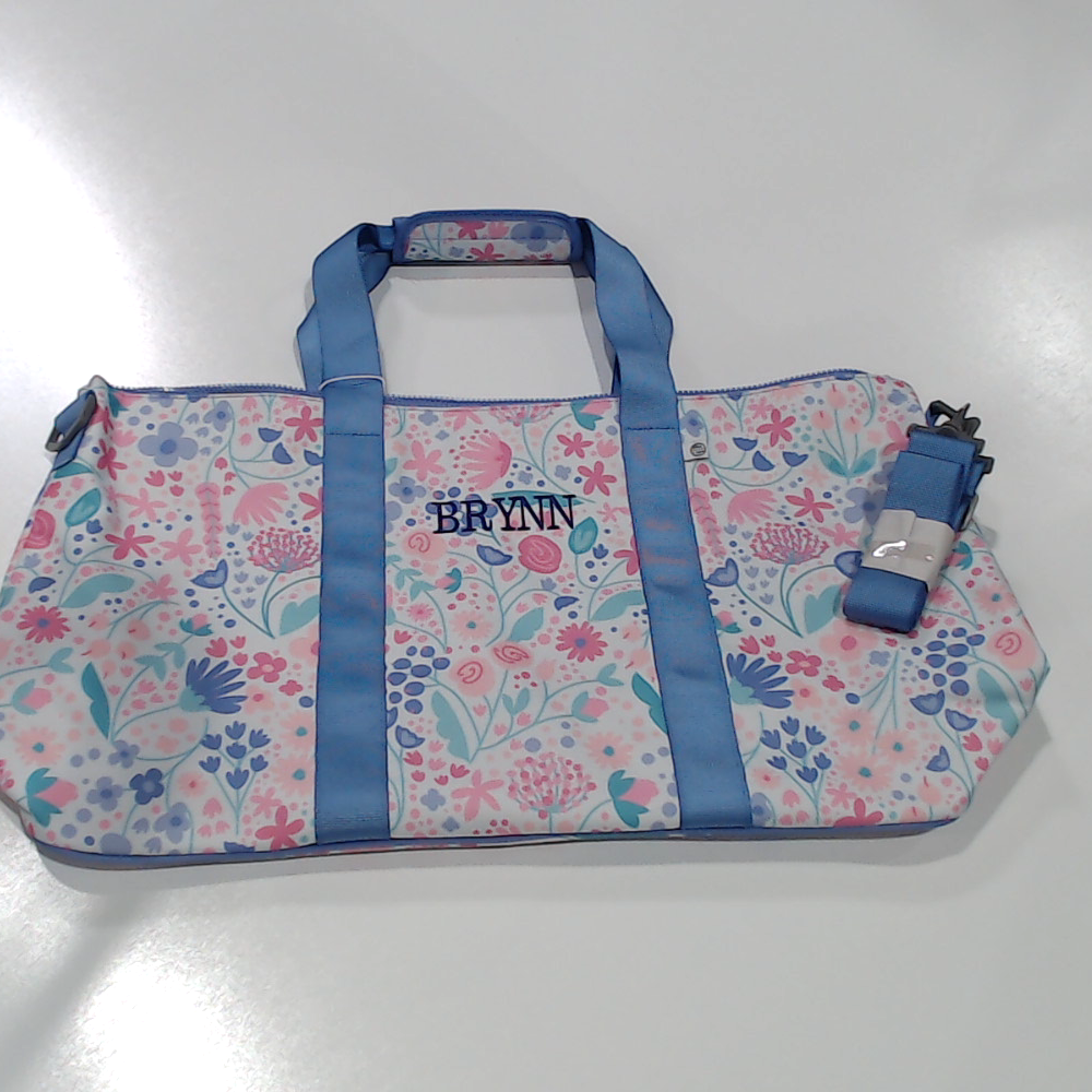 BLOOPER KIDS: Monogrammed Kids Weekend Bag