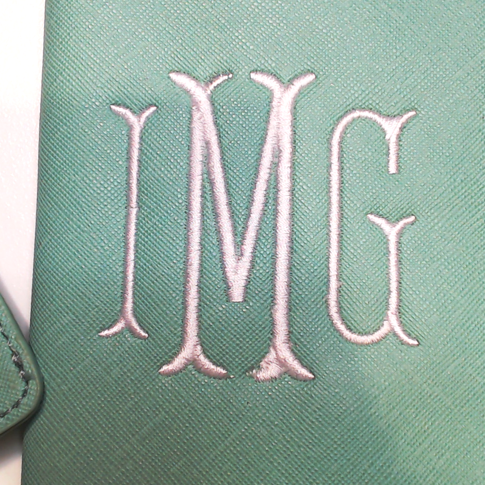 BLOOPER ACCESSORY: Monogrammed Travel Set