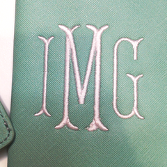 BLOOPER ACCESSORY: Monogrammed Travel Set
