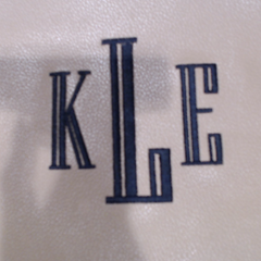 BLOOPER BAG: Monogrammed Scalloped Tote Bag